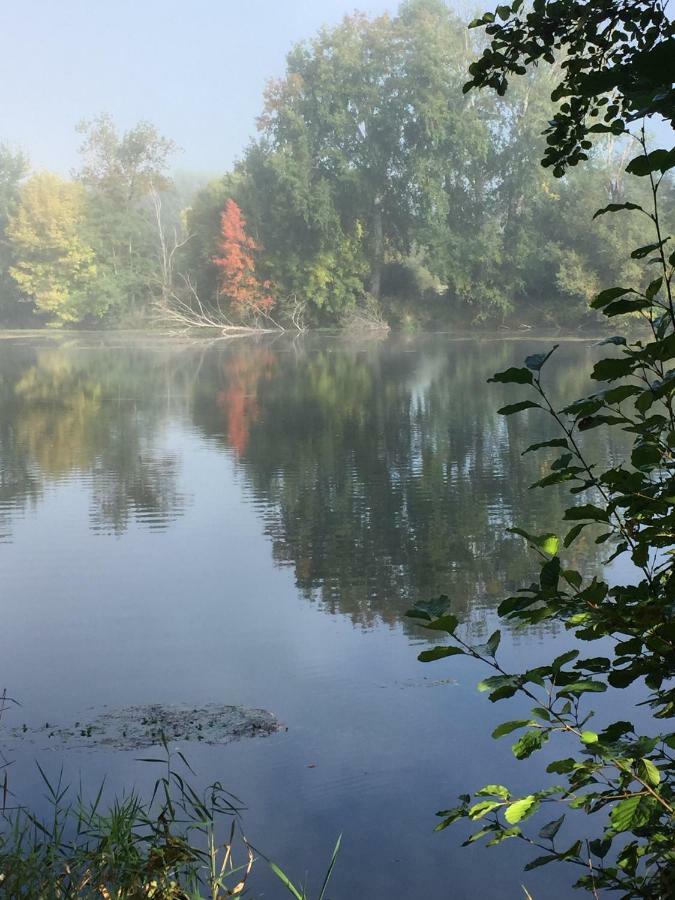 Le Moulin Du Bourg Hotel Epeigne-les-Bois ภายนอก รูปภาพ